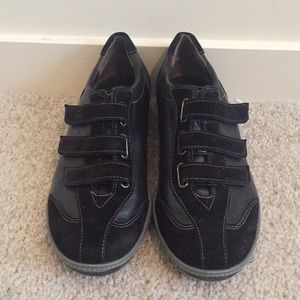 Women’s Paul Green Loafers